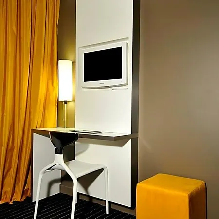 Centre Berthelot Apartahotel Lyon