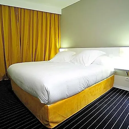 Centre Berthelot Apartahotel