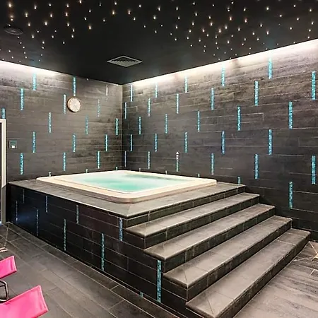Centre Berthelot Apartahotel Lyon