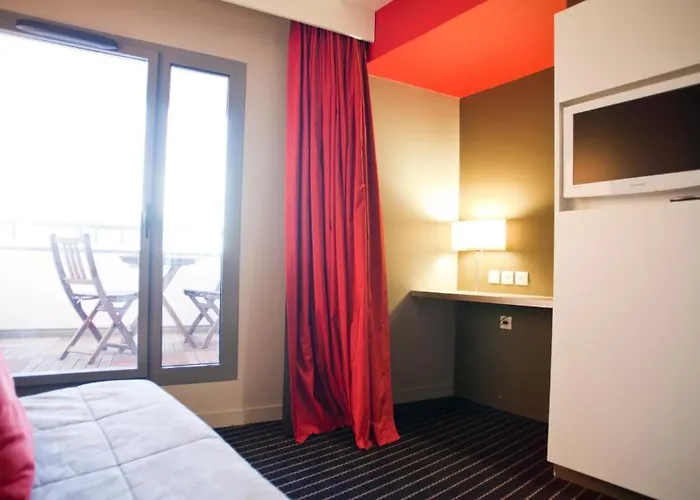 Centre Berthelot 4* Lyon