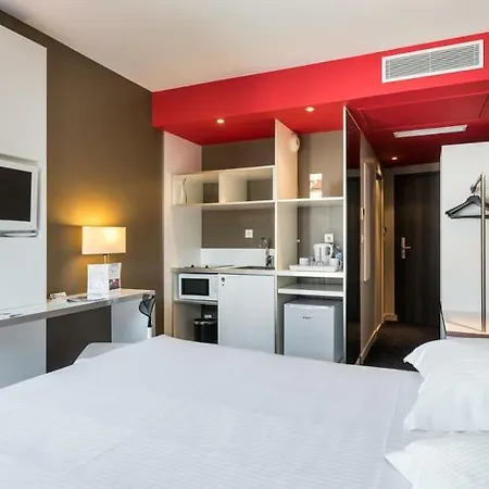 Otelia Affaires & Bien-etre 2* Lyon