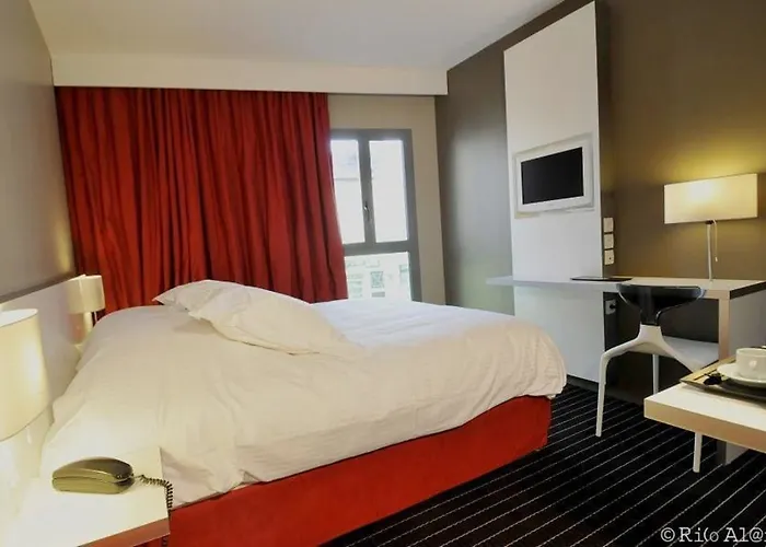 Centre Berthelot Ξενοδοχείο με διαμερίσματα 4*